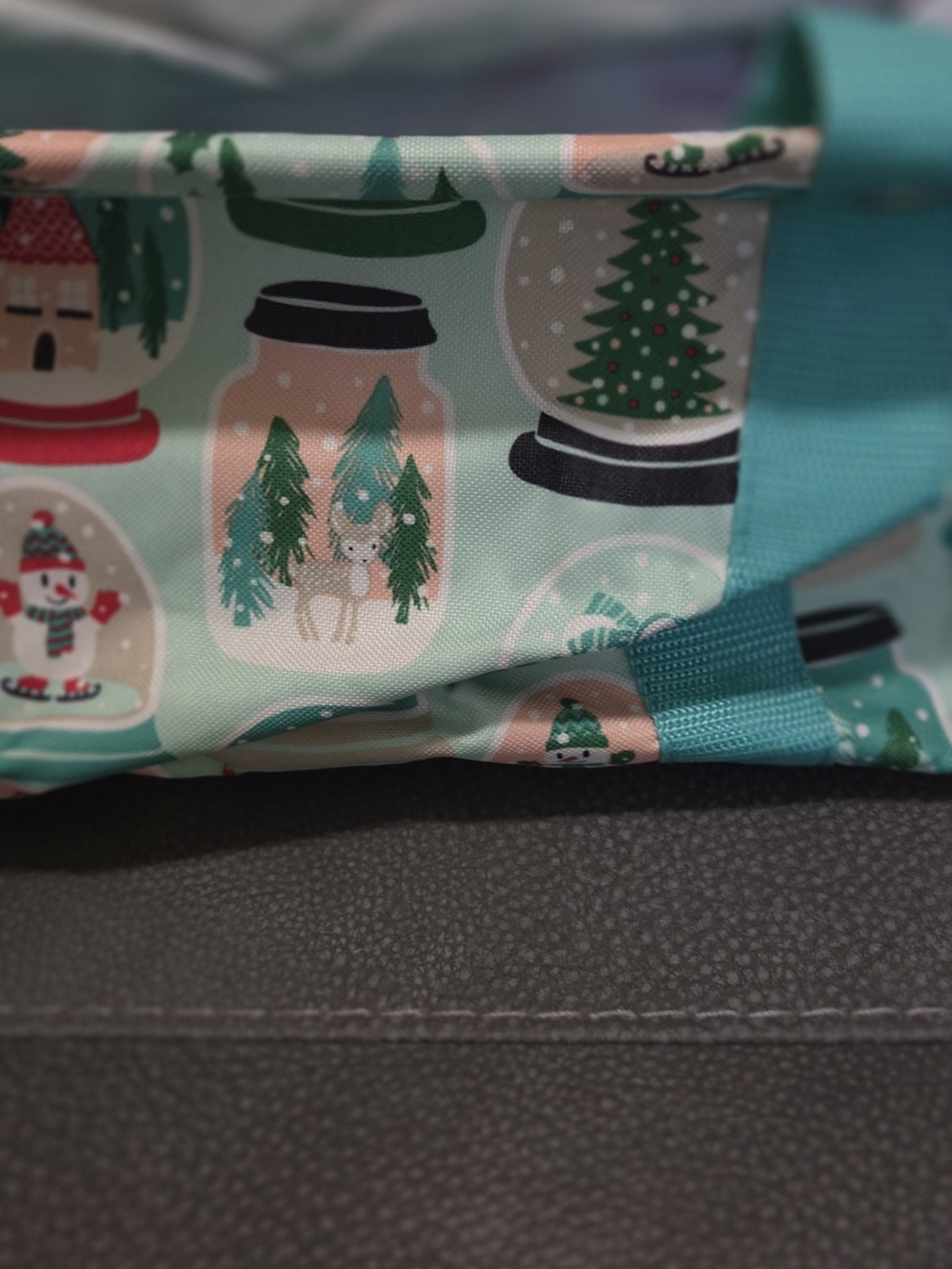 thirty-one Mint Snow Globe Print Tote with Teal Handles